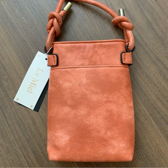 Le Miel Coral Crossbody Bag - Picture 2 of 3